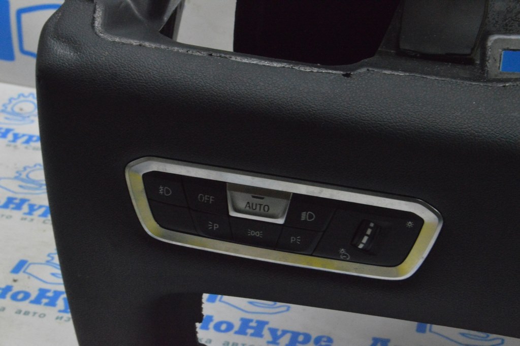 Управлением светом BMW X5 G05 19-23 под ПТФ
