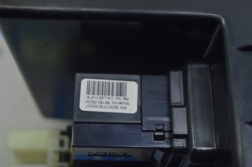 USB Hub, AUX Toyota Camry v50 12-14 usa — фото 2