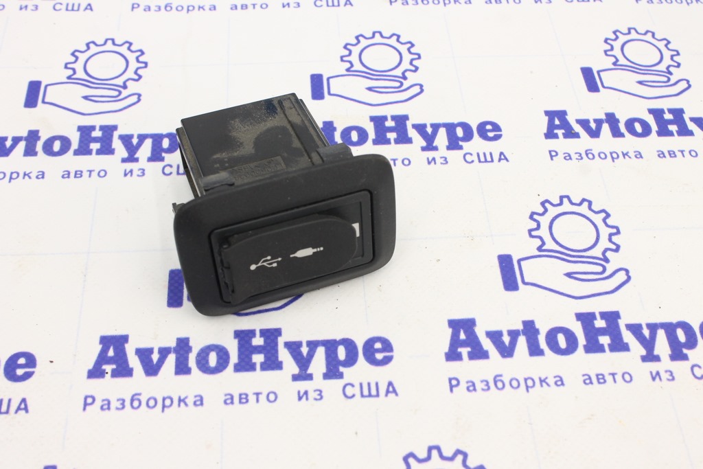 USB Hub, AUX Toyota Venza 21-22 — фото 2