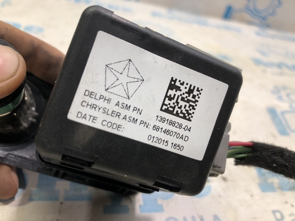 USB HUB / блок usb Jeep Cherokee KL 14- — фото 3