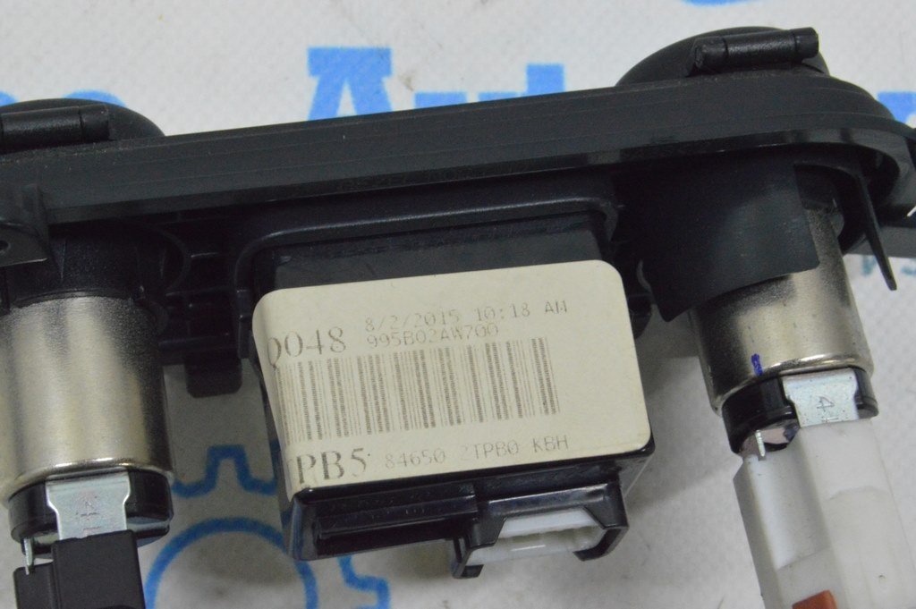 USB Hub Kia Optima 11-15 — фото 3