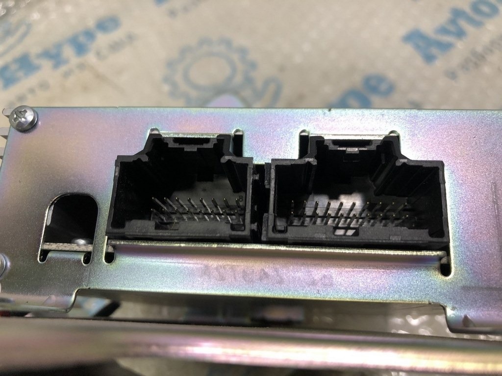 Усилитель аудио Ford C-max MK2 13- (01) — фото 2