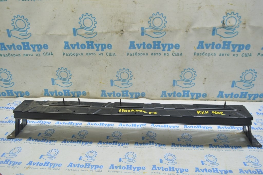 Усилитель крепление пола багажника Lexus RX300 RX330 RX350 RX400h 04-09
