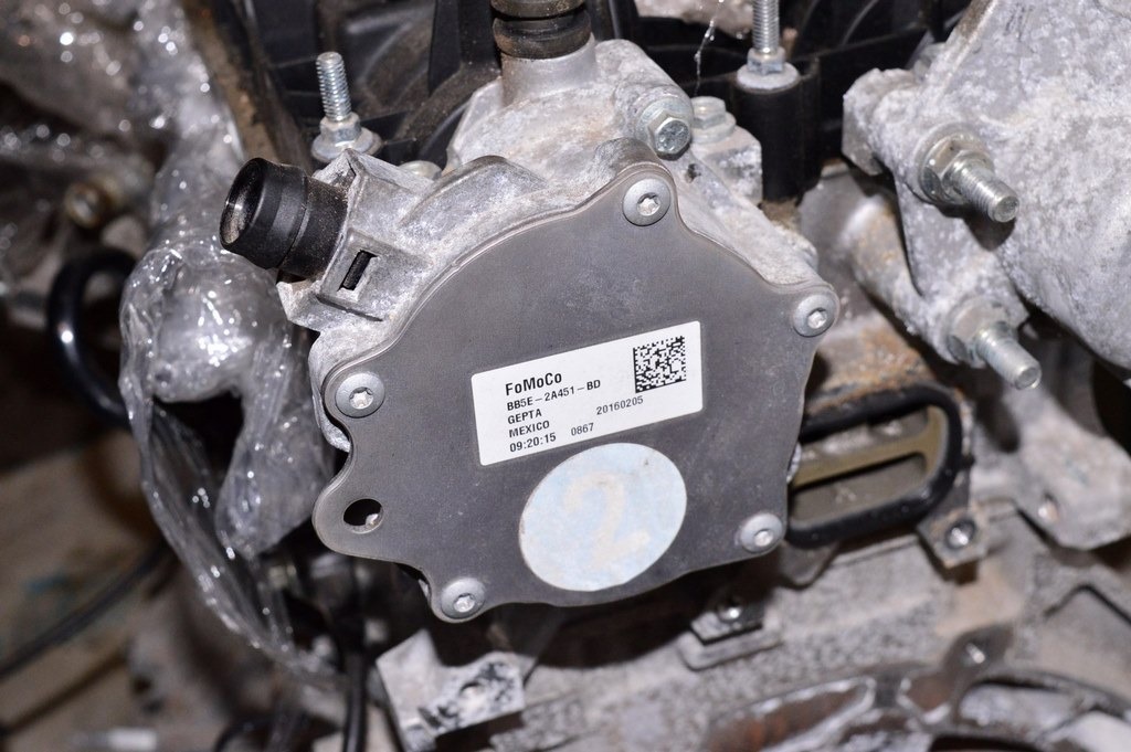 Вакуумный насос Ford Edge 15-18 2.0T (04)