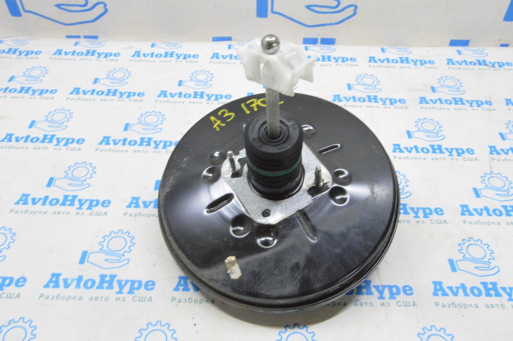 Вакуумный усилитель Audi A3 8V 15-20 (02)