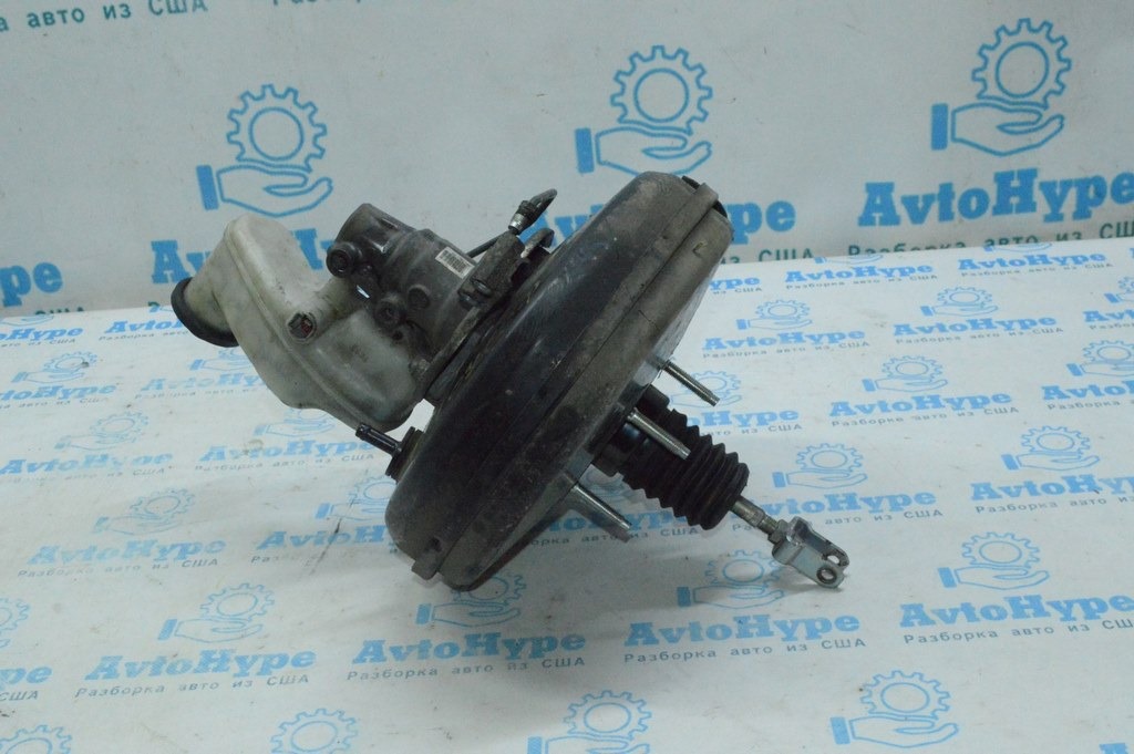 Вакуумный усилитель Toyota Avalon 05-12