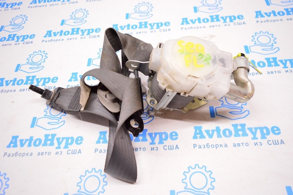 Водительский ремень безопасности Toyota Sequoia 2008-2022