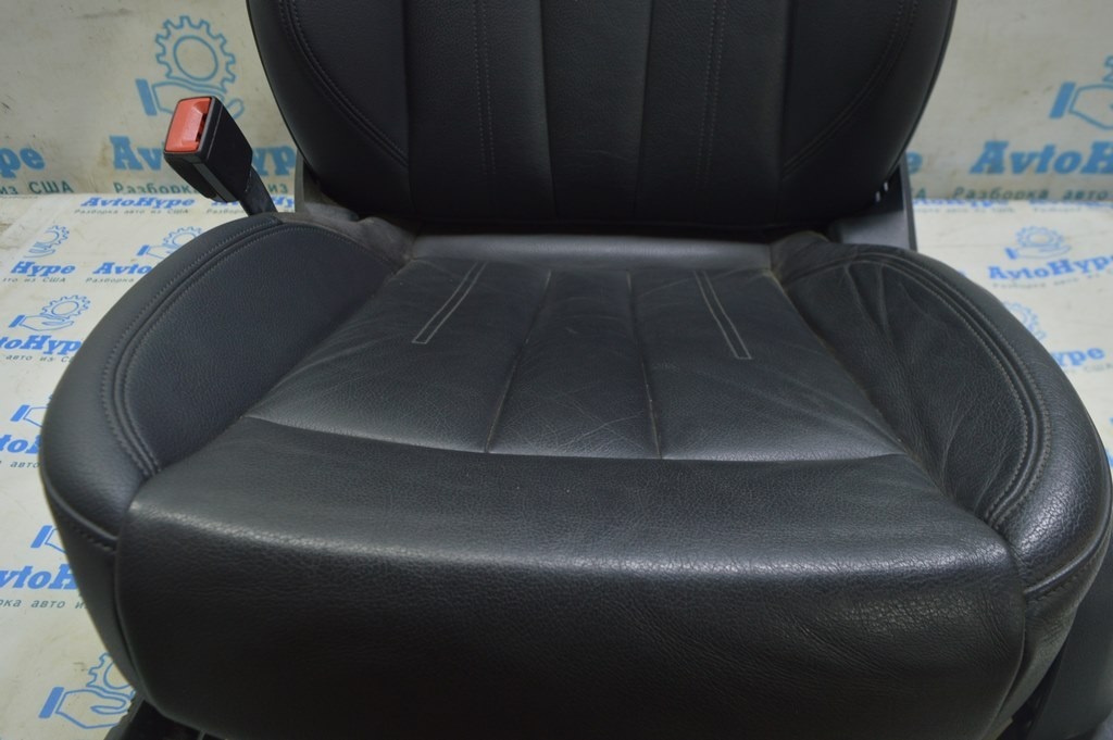 Водительское сидение Audi A4 B9 17-19 без airbag, электро, подогрев, кожа, черное (02) — фото 2