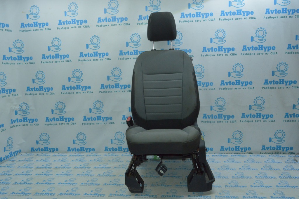 Водительское сидение Ford Escape MK3 13- черно-серое тряпка, электро (09)