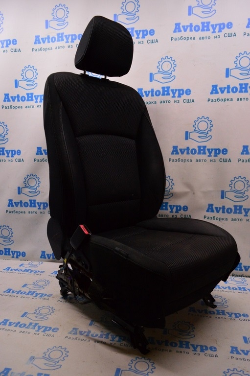 Водительское сидение Subaru Outback 15-19 без airbag, механич, тряпка черн (03)
