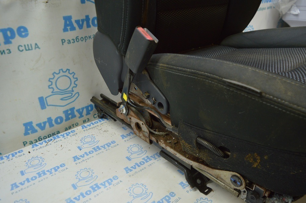Водительское сидение Subaru Outback 15-19 без airbag, механич, тряпка черн (04) — фото 3