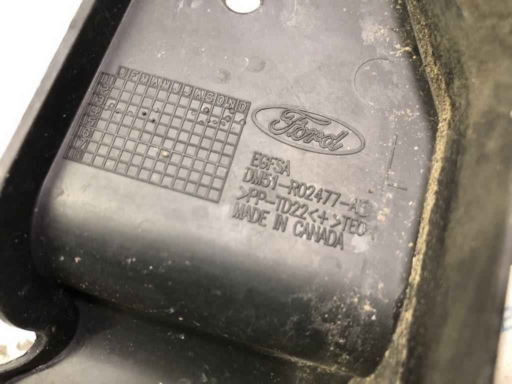 Водосток решетки дворников левый Ford C-max MK2 13-18
