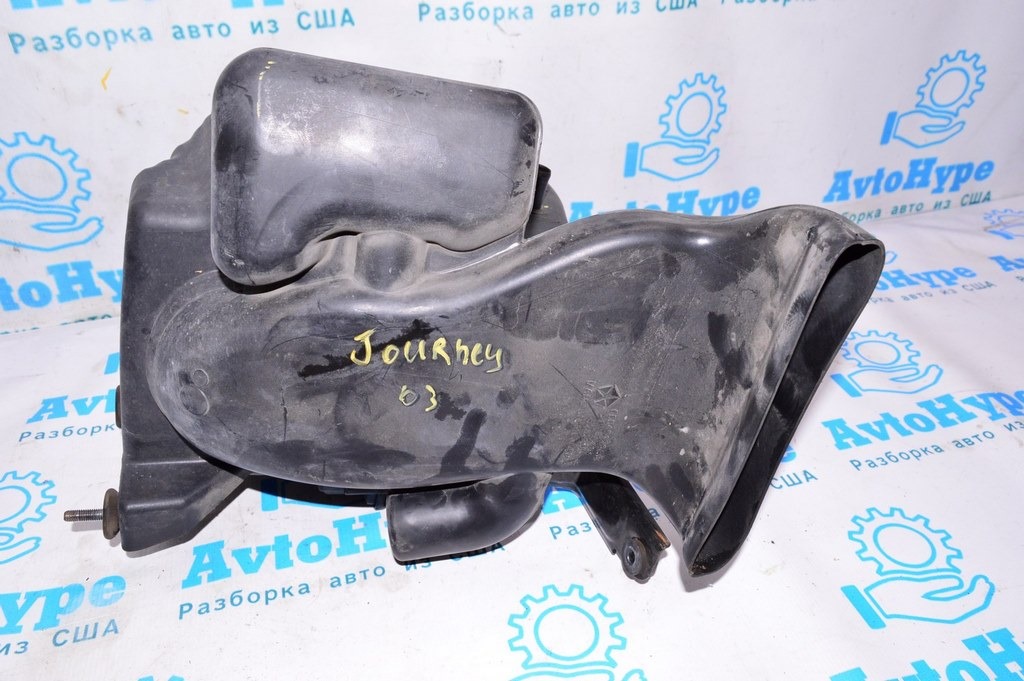 Воздухоприемник Dodge Journey 11- 3.6 68045126ac