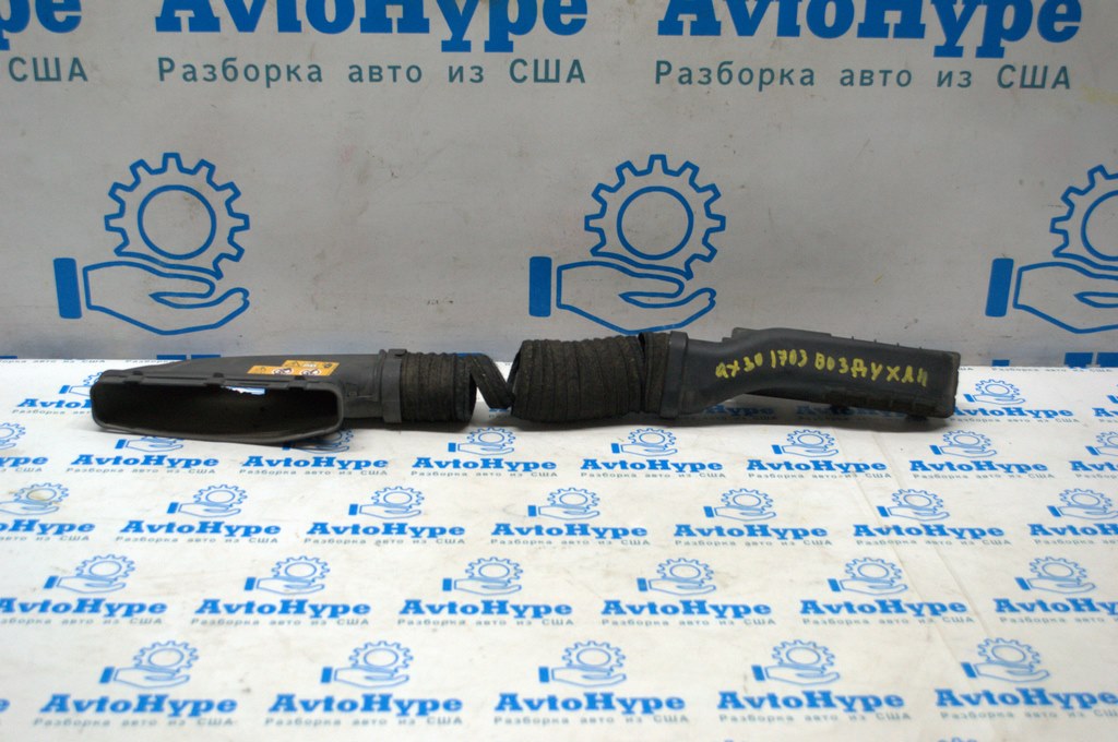 Воздухоприемник Infiniti QX30 17- (03) дефект