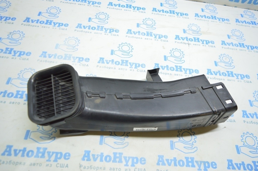 Воздухоприемник с сеткой 13718635091 BMW X3 G01 18- 3.0T