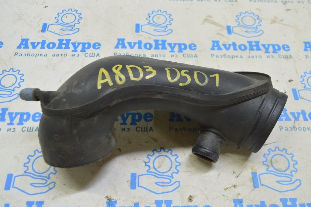 Воздуховод Audi A8 D3 03-09 3.0 к фильтру