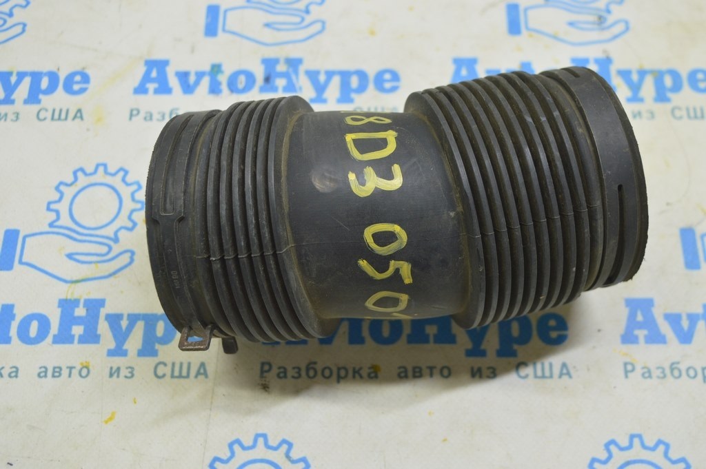 Воздуховод Audi A8 D3 03-09 3.0 от фильтра