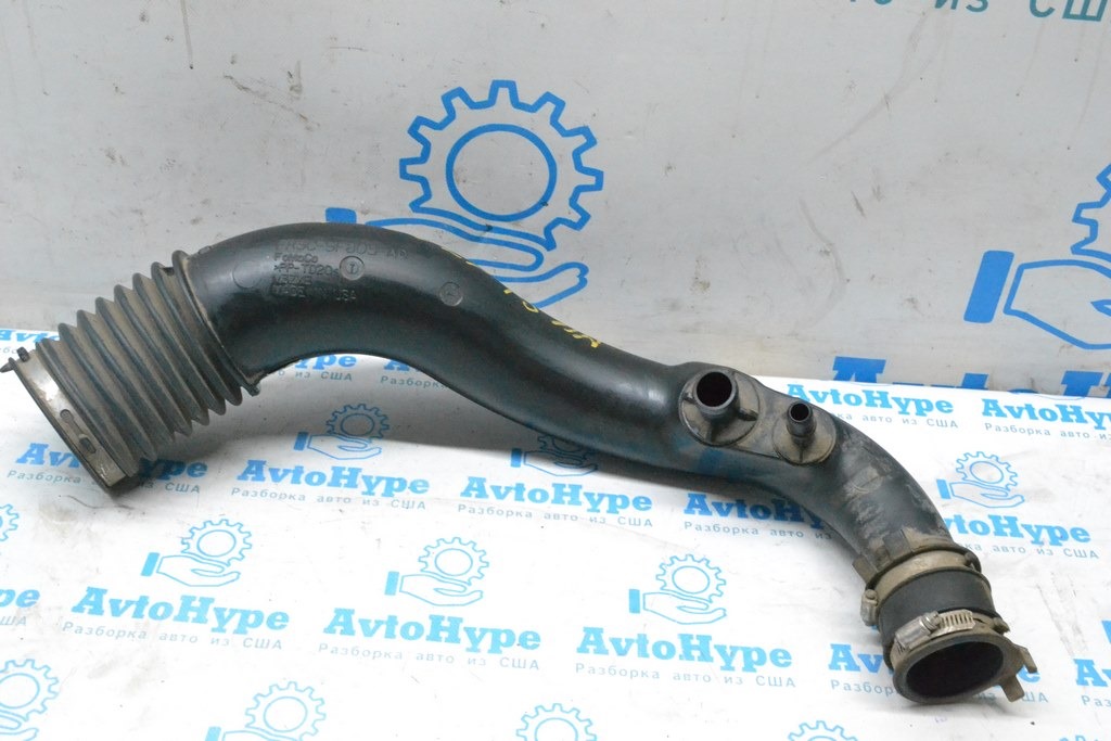 Воздуховод Ford Mustang mk6 15- 2.3T