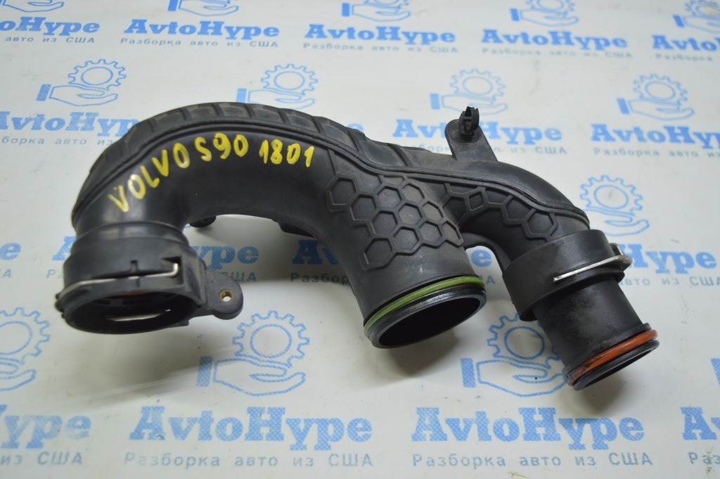 Воздуховод интеркуллера Volvo S90 16- XC90 16-22