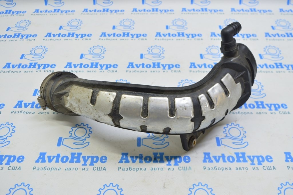 Воздуховод на коллектор Ford Fusion mk5 13-16 2.0Т (06)