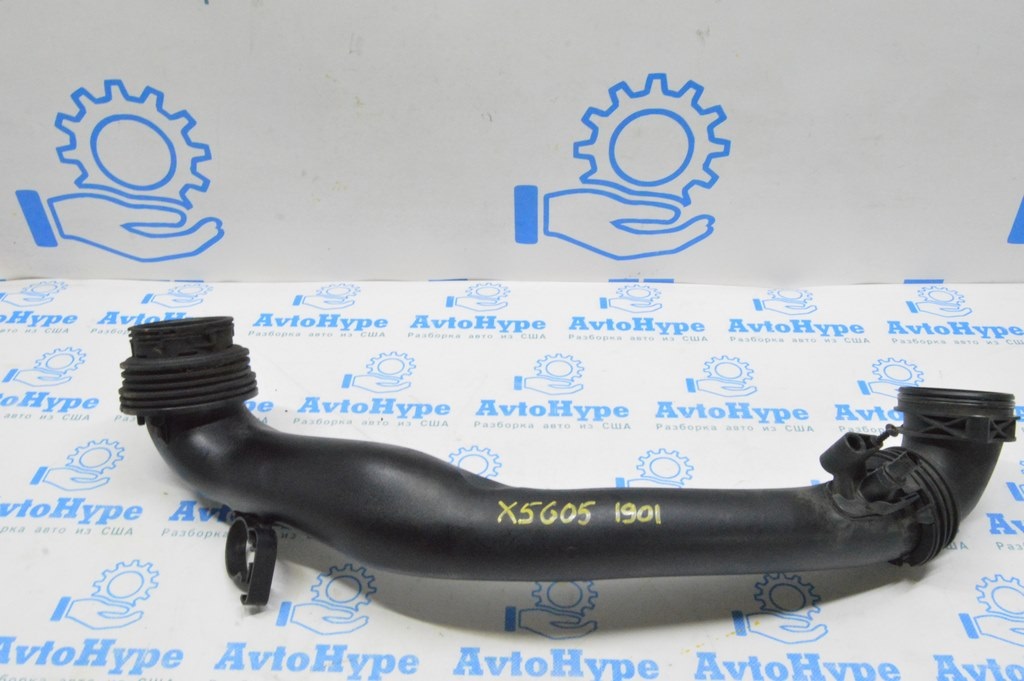 Воздуховод на турбину BMW X5 G05 19-23 3.0T (01) без датчика