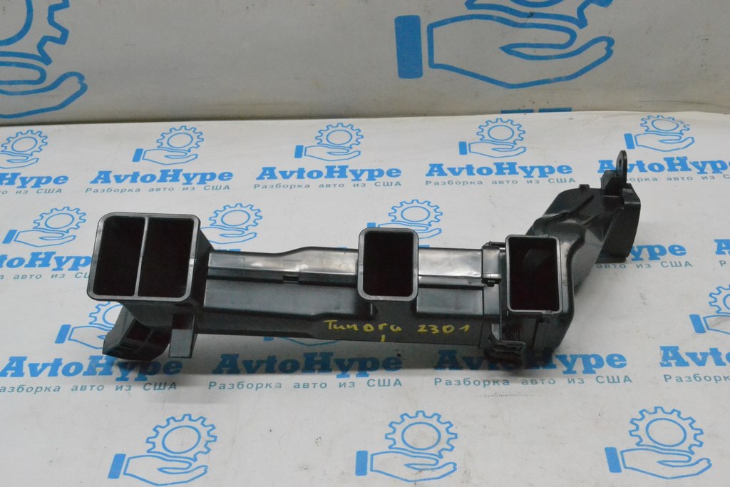 Воздуховод печки Toyota Tundra 22-