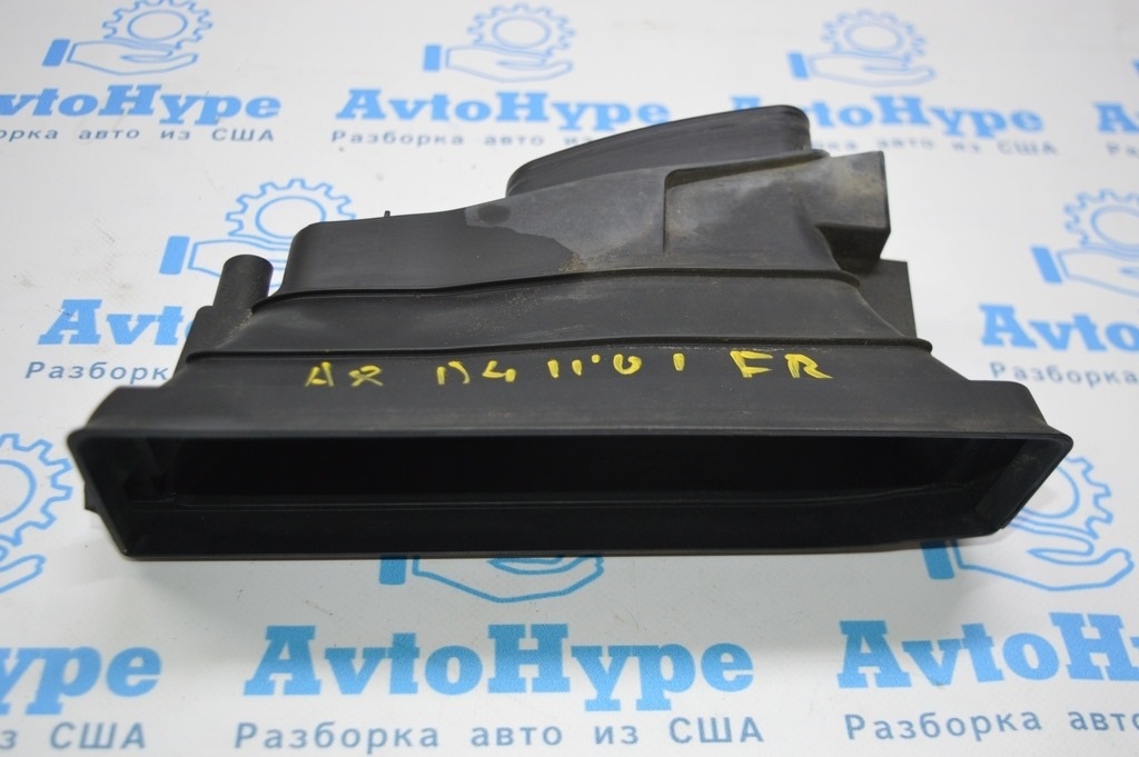 Воздуховод правый 4.2 Audi A8 D4 10-17