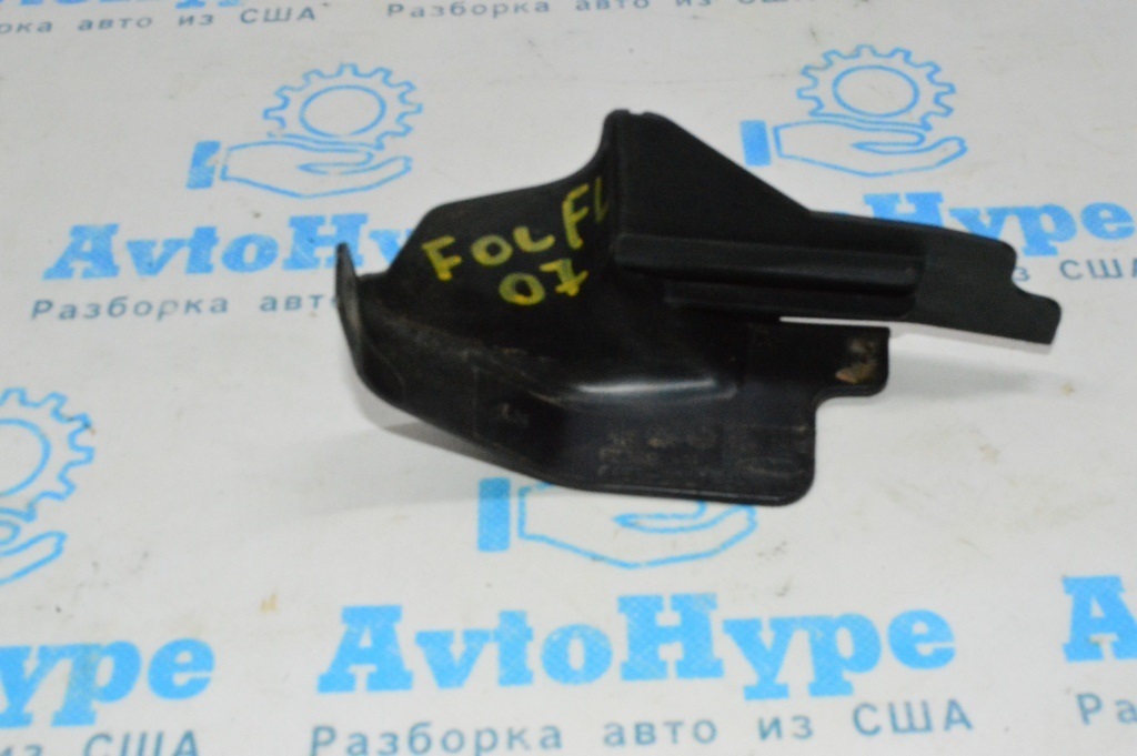 Воздуховод радиатора левый Ford Focus mk3 15-18 2.0 рест