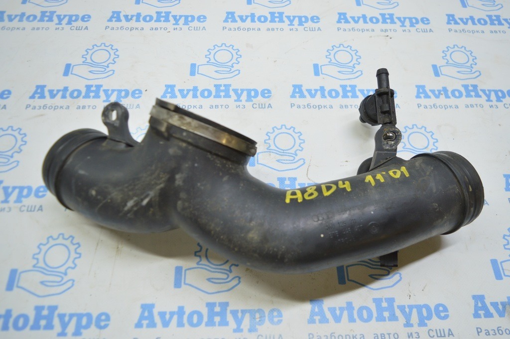 Воздуховод воздушного фильтра пластиковый 4.2 Audi A8 D4 10-17 (01) 079133783BB