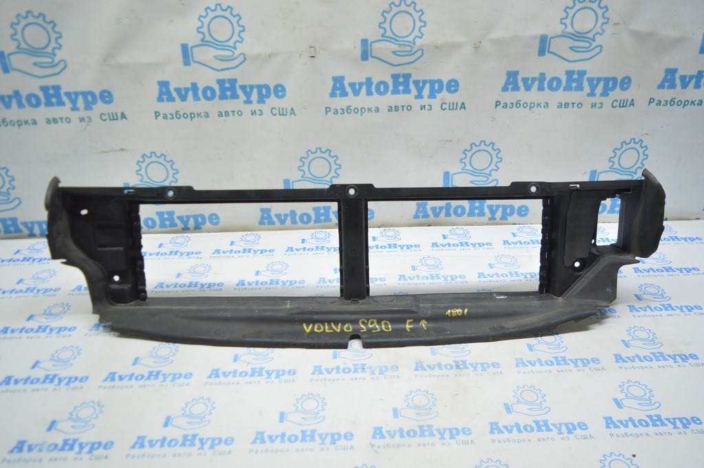 Воздуховод жалюзи верхний Volvo S90 16- 1131186 , 31383990 , 31455835 .