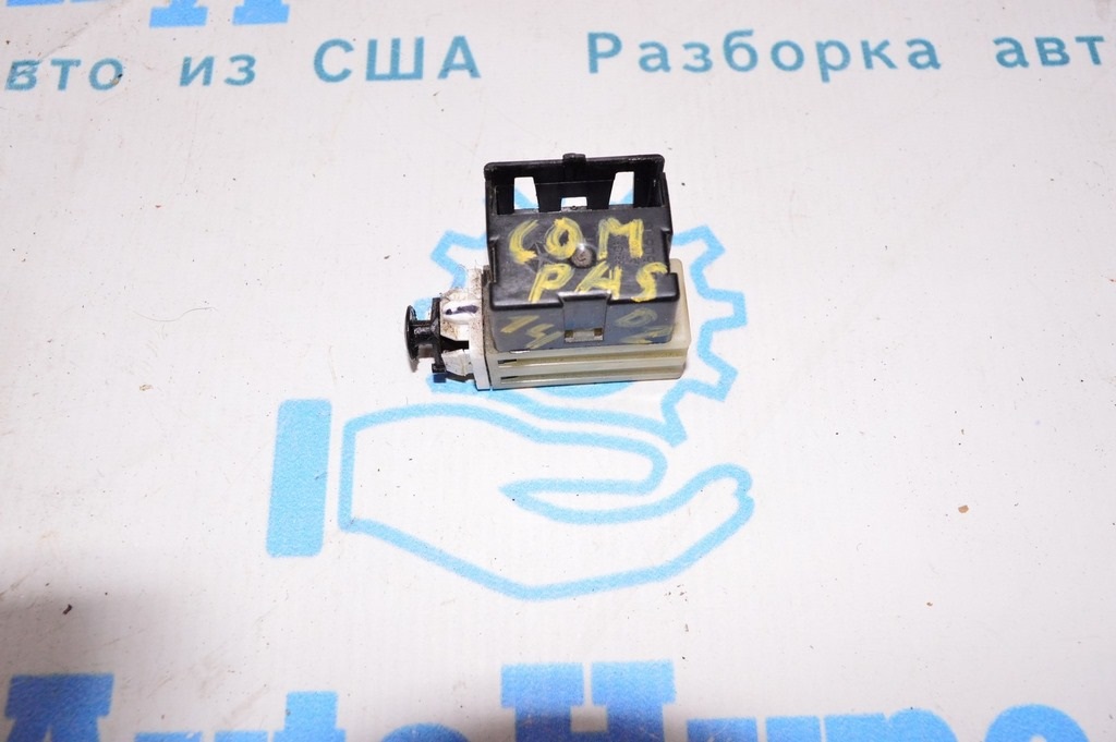 Выключатель стоп сигнала Brake Light Switch Jeep Compass 11-16