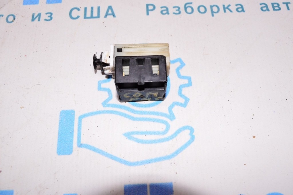 Выключатель стоп сигнала Brake Light Switch Jeep Compass 11-16 — фото 3