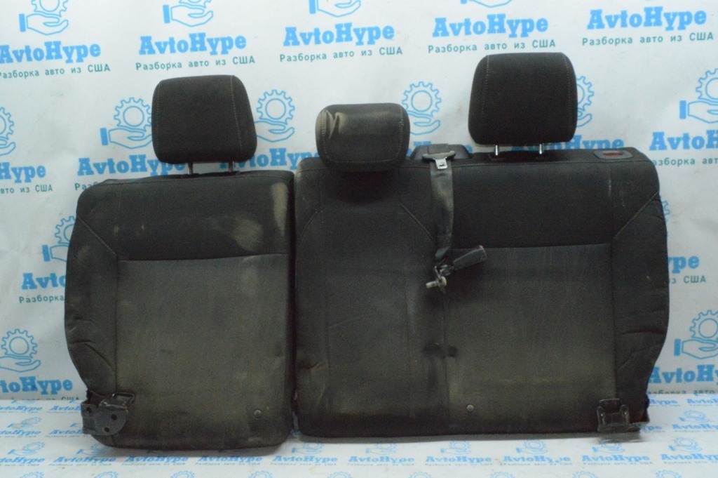 Задний ряд сидений (2 ряд) Ford Focus mk3 15-18 черн тряпка (07) топляк