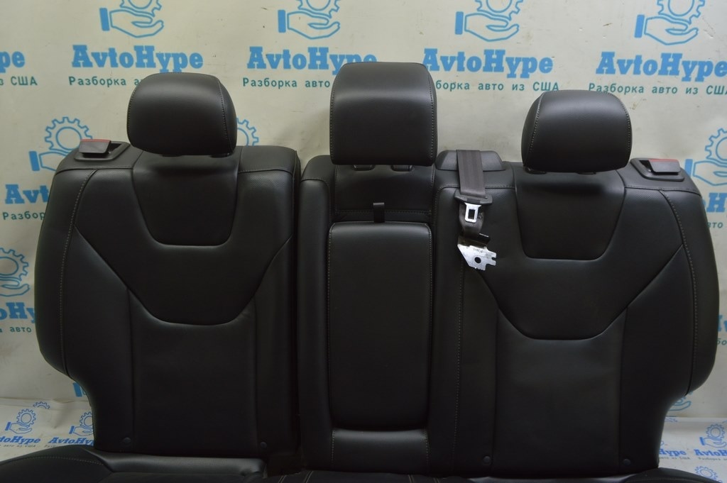 Задний ряд сидений 2 ряд Ford Fusion mk5 13-16 кожа черная, перфорация, Titanium (06) — фото 2