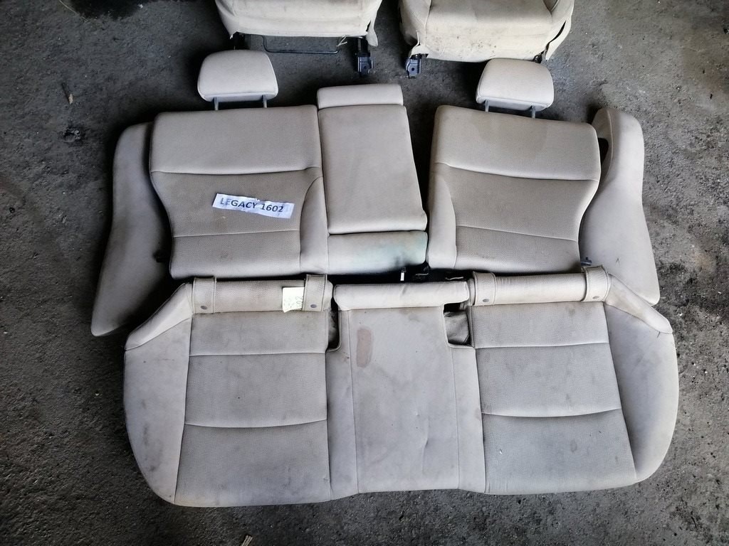 Задний ряд сидений (2 ряд) Subaru Legacy 15-19 тряпка беж