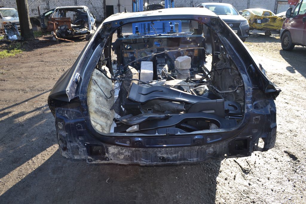Задняя панель Audi A7 C8 19-25 4 части (01)