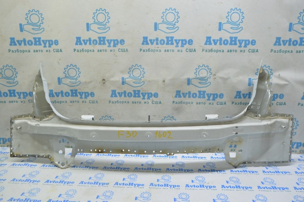 Задняя панель BMW 3 F30 12-19 (02) белая