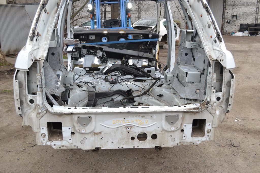 Задняя панель Land Rover Range Rover L405 13-17 (01) белая