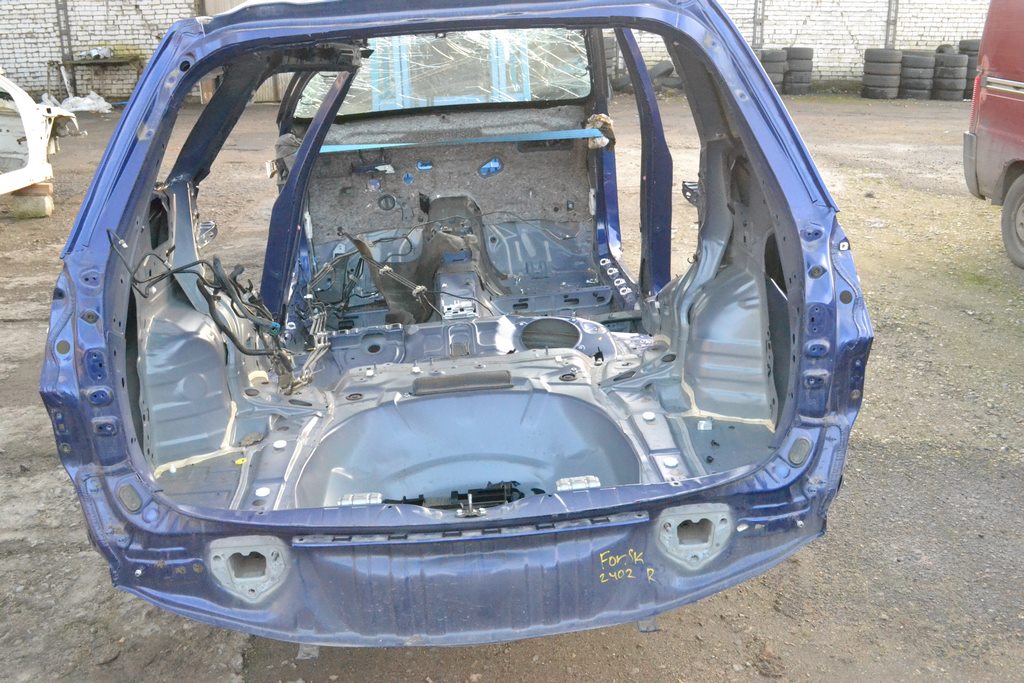 Задняя панель Subaru Forester 19- SK (02) синий цвет