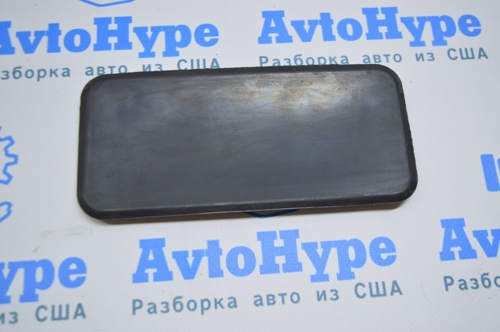 Заглушка кузова Tesla Model 3 18- большая, черная 2шт 1110061-00-B — фото 3