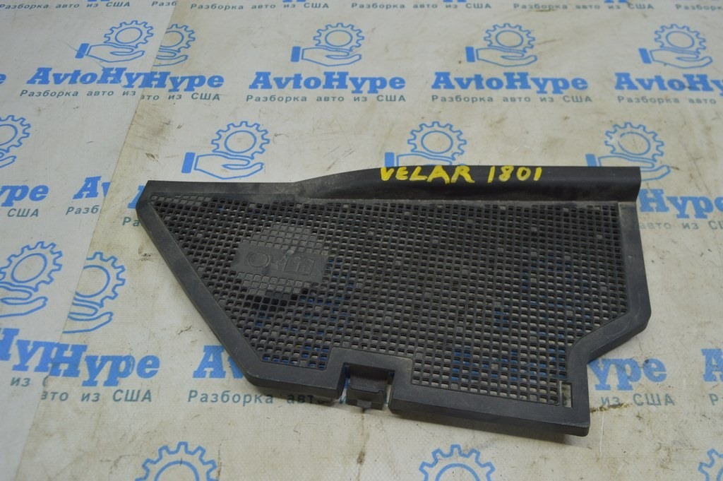 Заглушка решетки дворников левая Range Rover Velar L560 17- J8A2-02223-AC