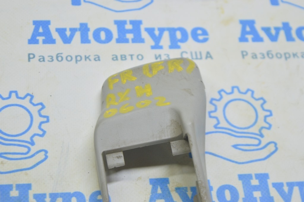 Заглушка салазки пассажирского сидения передня прав Lexus RX300 RX330 RX350 RX400h 04-09 серая — фото 2