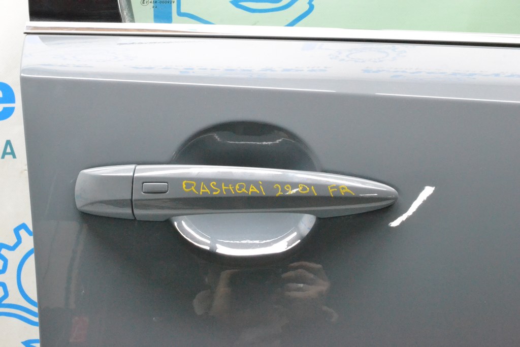 Заглушка внешней ручки перед прав Nissan Qashqai 21-