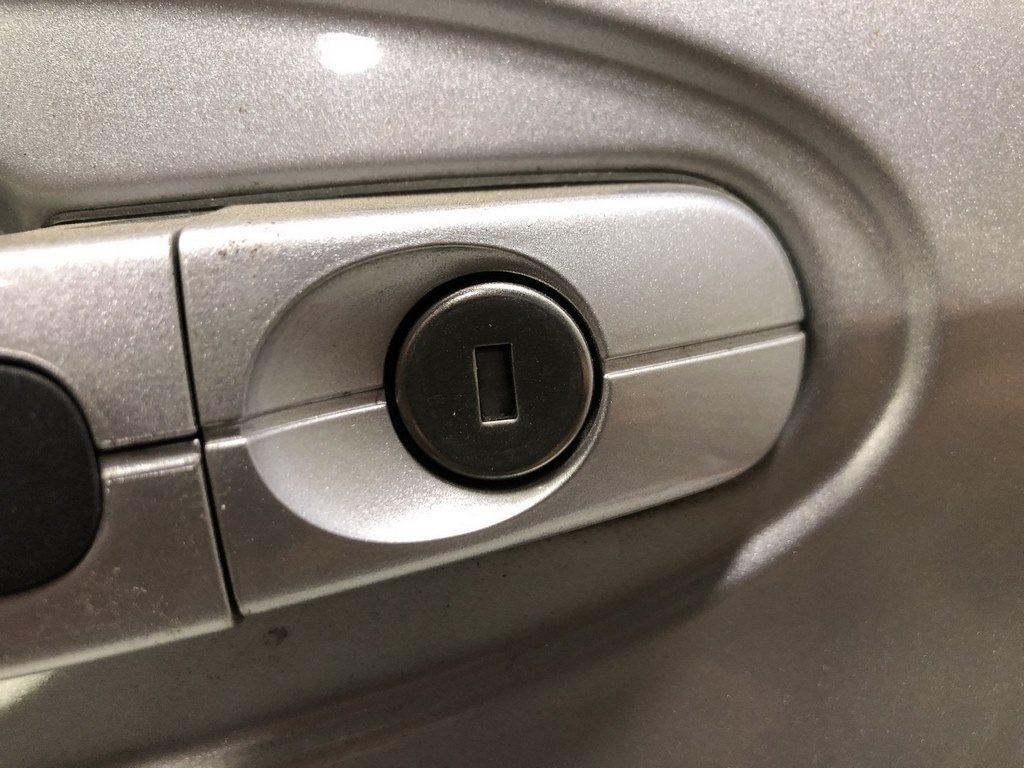 Заглушка внешней ручки передняя левая Ford C-max MK2 13-18
