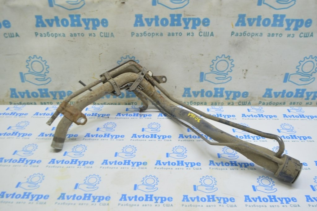 Заливная горловина топливного бака Toyota Camry v50 12-14 usa\euro (01)