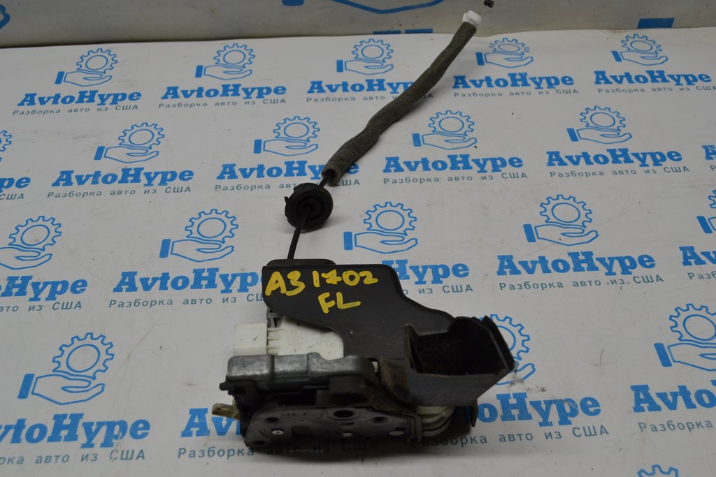 Замок двери перед лев Audi A3 8V 15-20
