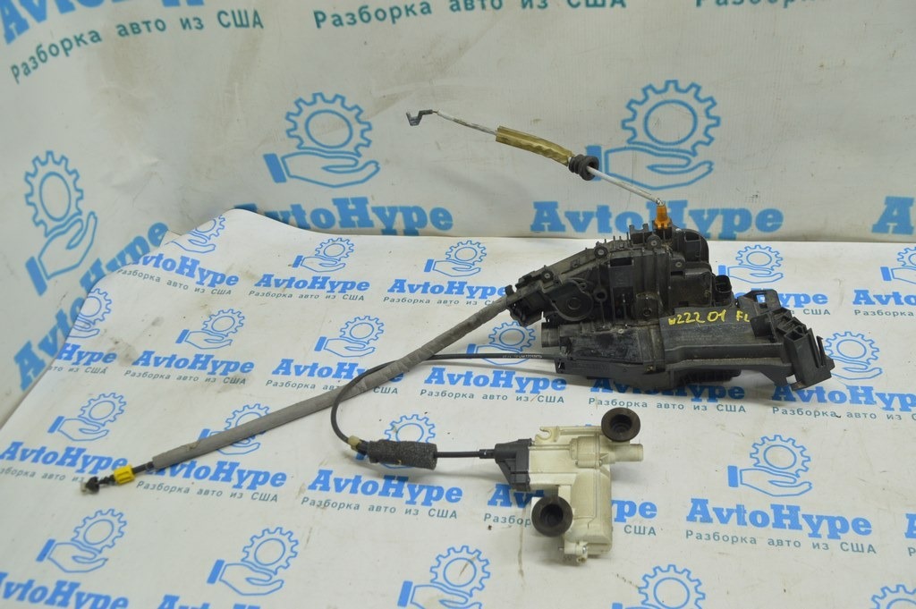 Замок двери перед лев Mercedes W222 14-22 (01) A0997202300