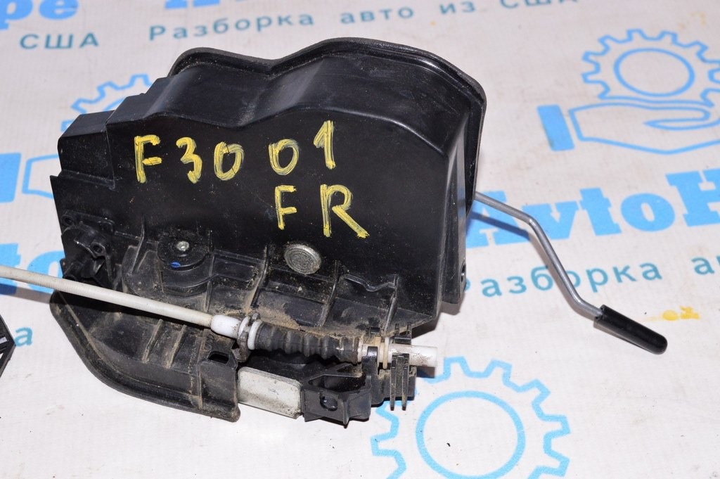 Замок двери перед прав BMW 3 F30 12-19 keyless