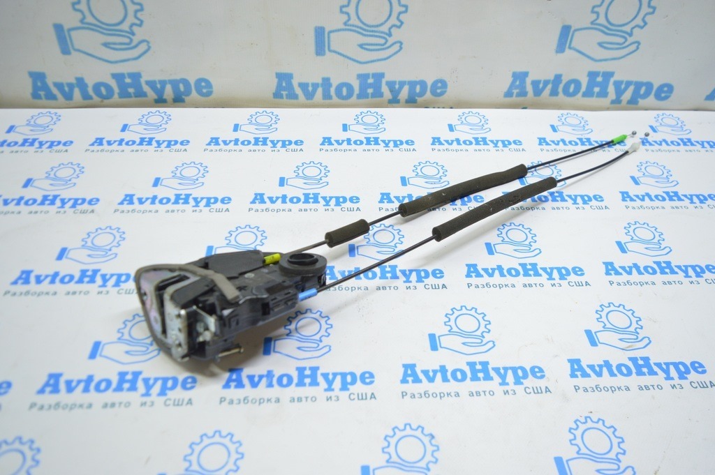 Замок двери зад лев Toyota Camry v50 12-14 usa\euro