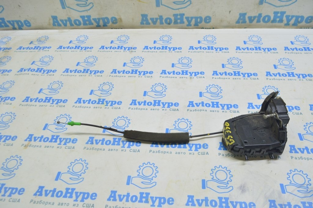 Замок двери задней левой Lexus GS300 GS350 GS430 GS450h 06-11